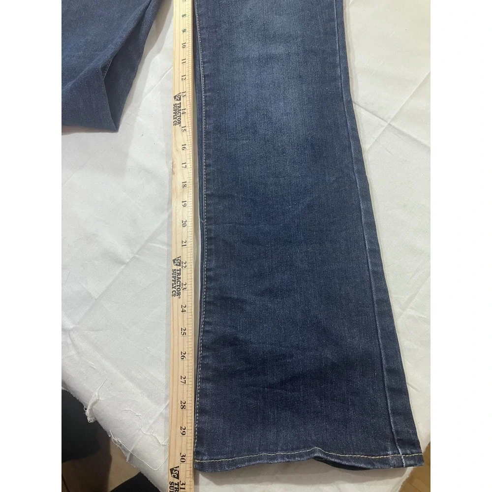 W62 Signature Fit Bootcut Jeans‎ Dark Wash Women's Size 8
